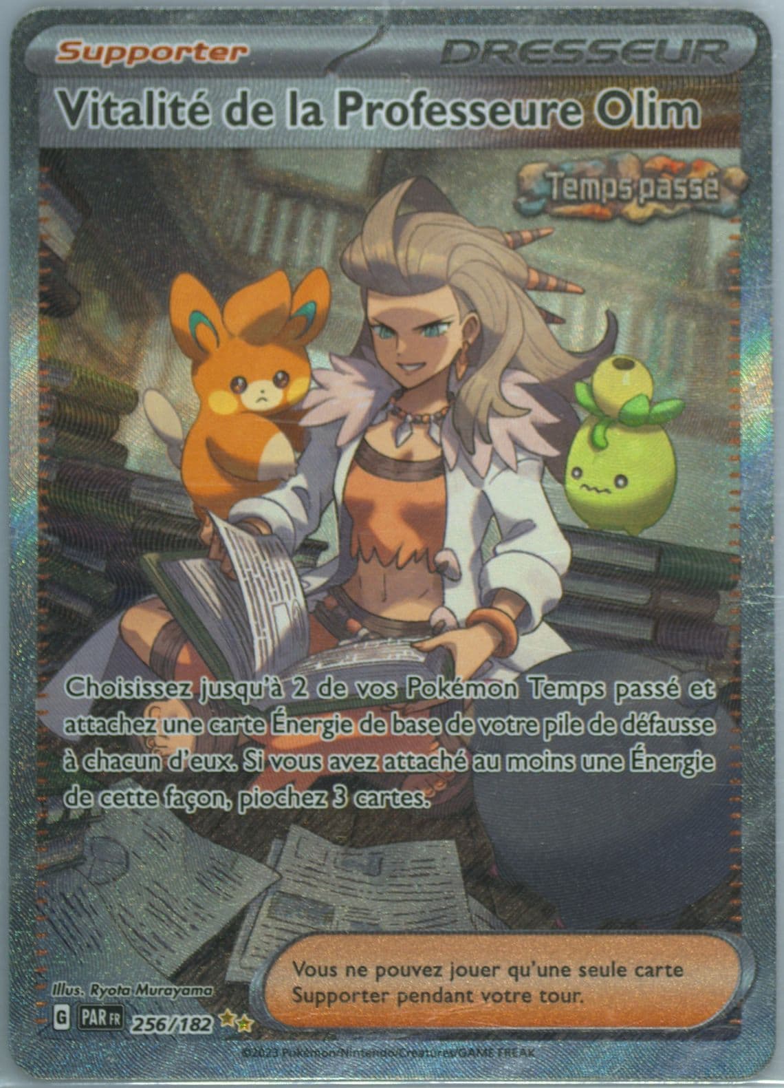 Professor Sada's Vitality Special Illustration Rare (256) 2023 Pokemon French Par FR-Paradox Rift