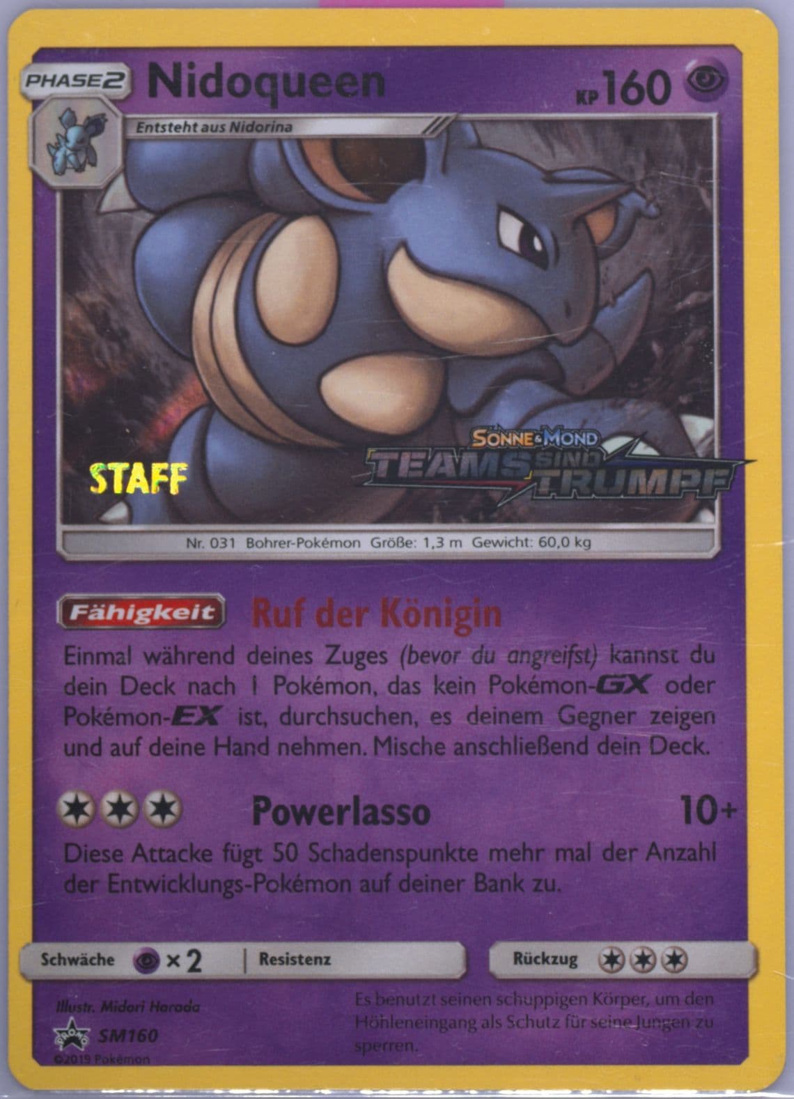 Nidoqueen-Holo Team Up Prerelease-Staff-German (SM160) 2019 Pokemon SM Black Star Promo